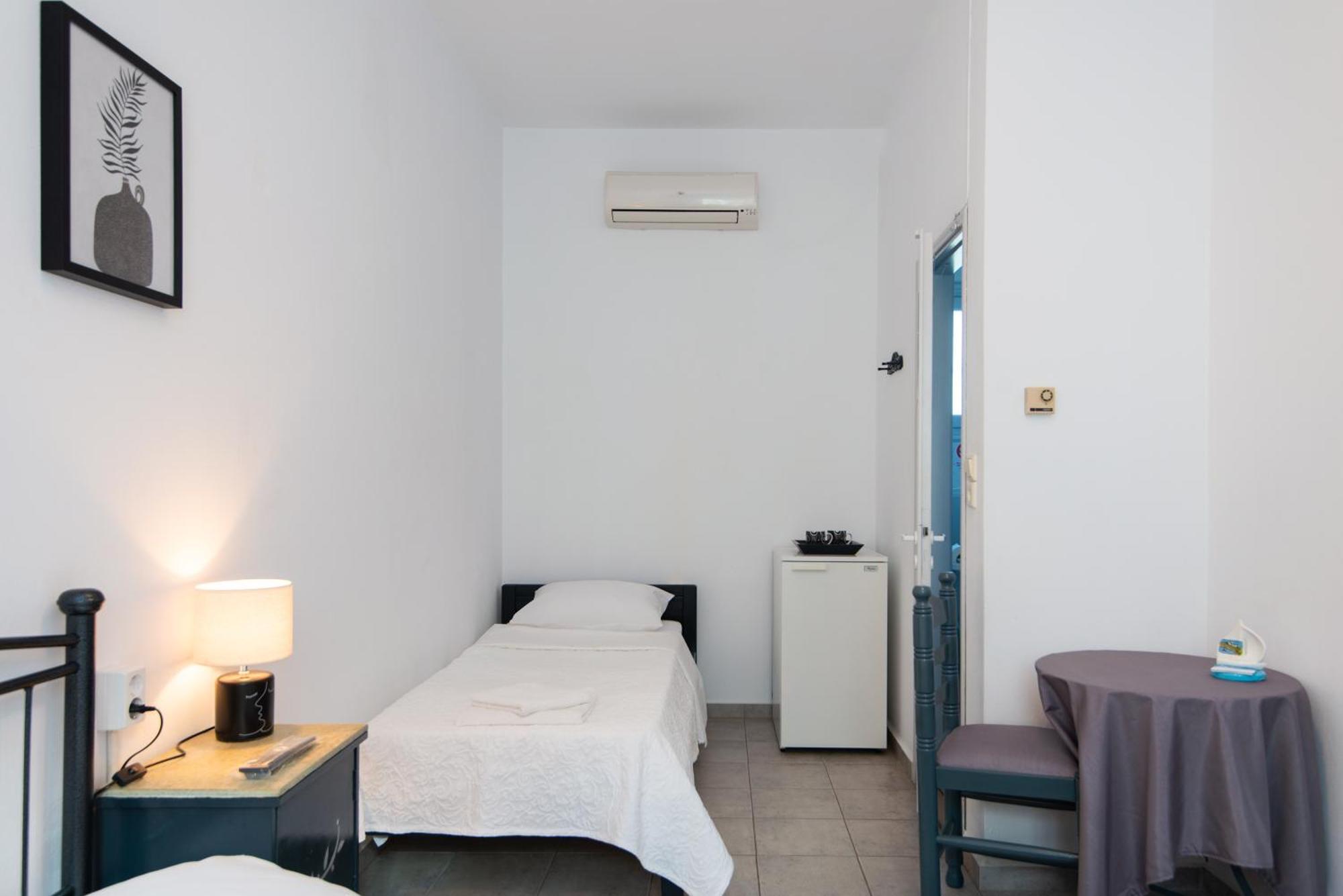 Pigi Rooms Apollonía Exteriör bild